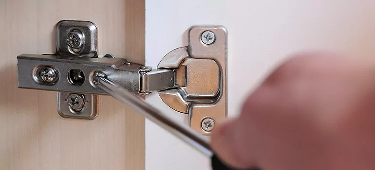 Creaky Door Hinges Fix in Palm River-Clair Mel, FL