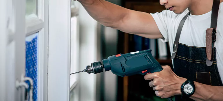 Residential Exterior Window Finishing in Palm River-Clair Mel, FL