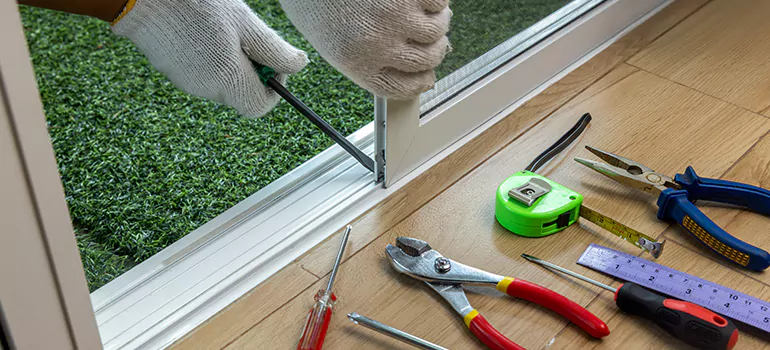 Window Hinge Repair in Palm River-Clair Mel, FL