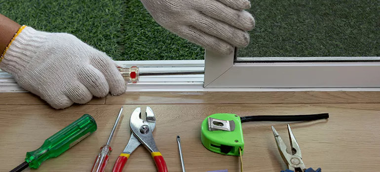 Wood Replacement Windows in Palm River-Clair Mel, FL